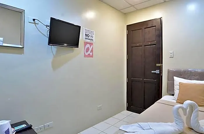 Amax Makati Ii 2* Manille